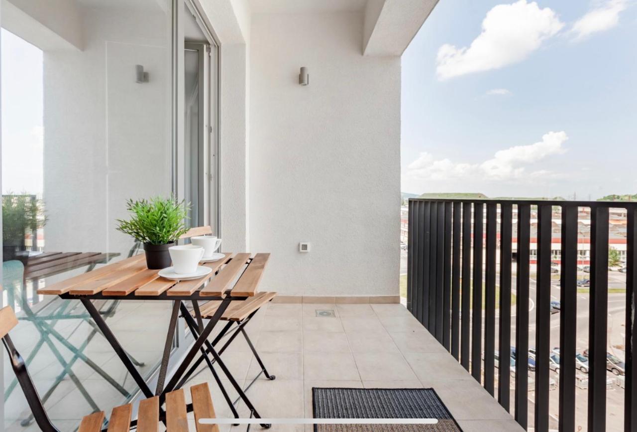 Apartmán Modern Studio Coresi Brašov Exteriér fotografie