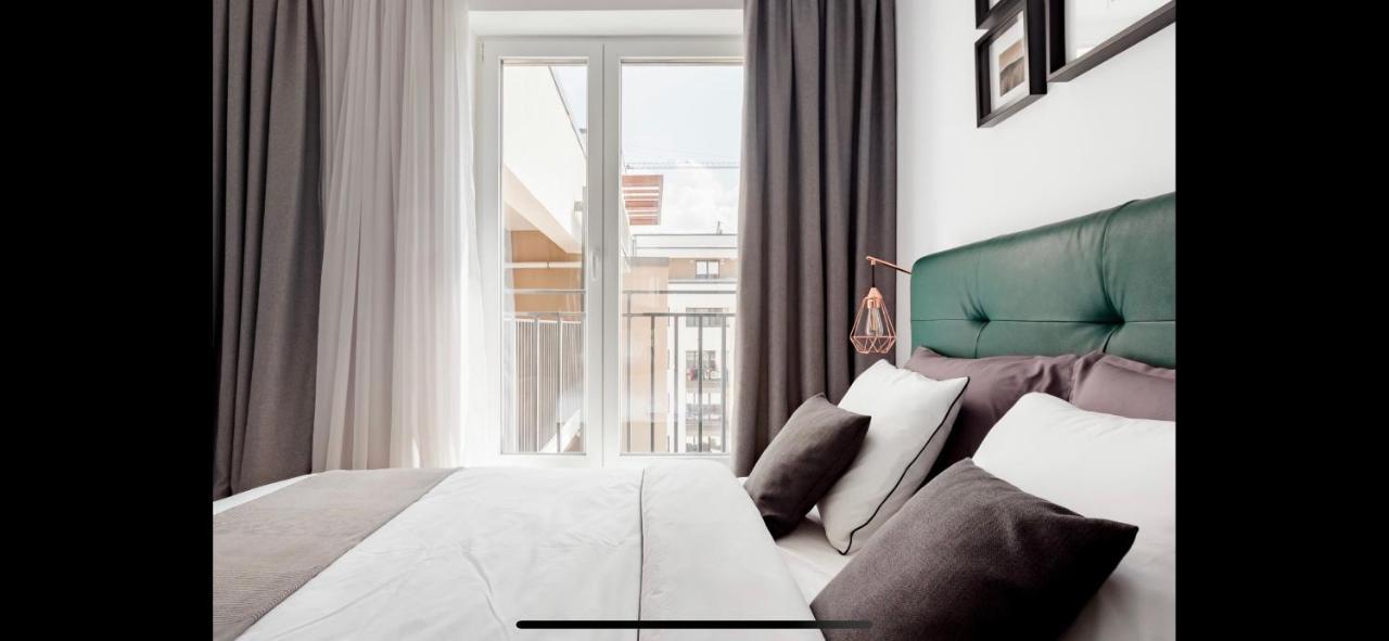 Apartmán Modern Studio Coresi Brašov Exteriér fotografie