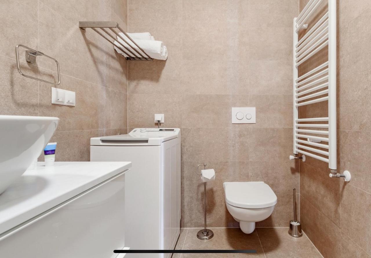 Apartmán Modern Studio Coresi Brašov Exteriér fotografie